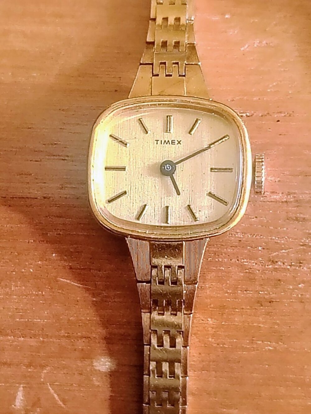 vintage women's Timex